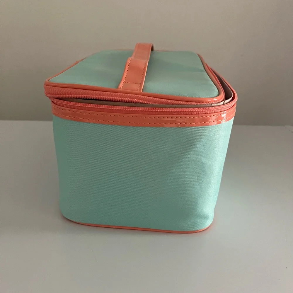 Clinique Green and Orange Makeup Organizer